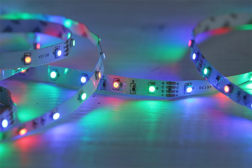 світлодіодна стрічка